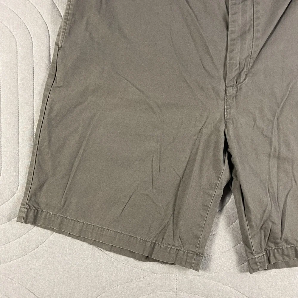 Vineyard Vines Men's Shorts Size 38 Stretch Breaker Gray Chino Solid Preppy